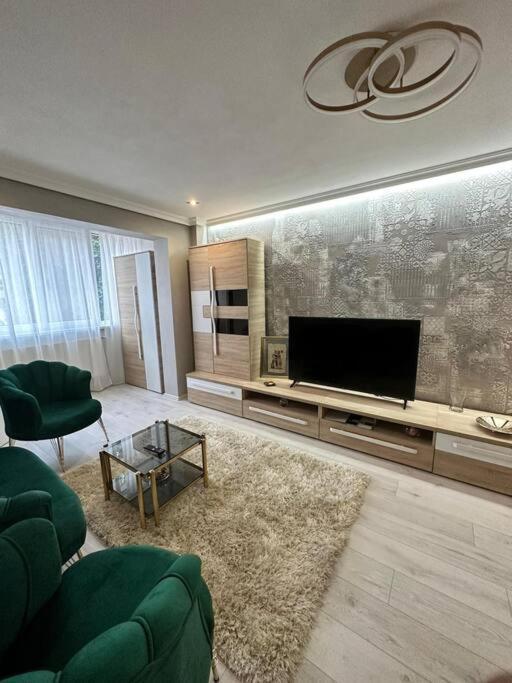 Stylish Apartment In Dambu Târgu-Mureş Exteriör bild